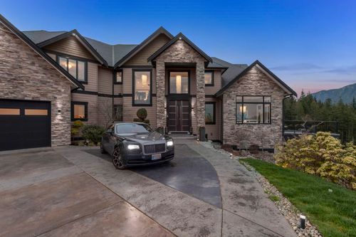 1087 Uplands Dr, Anmore, BC, V3H5G6 | Card Image