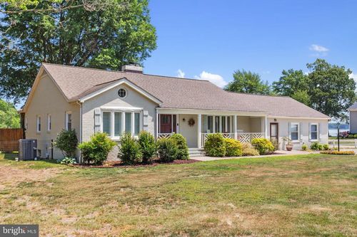 6265 Townsend Dr, KING GEORGE, VA, 22485-6100 | Card Image