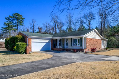 115 Carolina Pines Blvd, New Bern, NC, 28560-8447 | Card Image