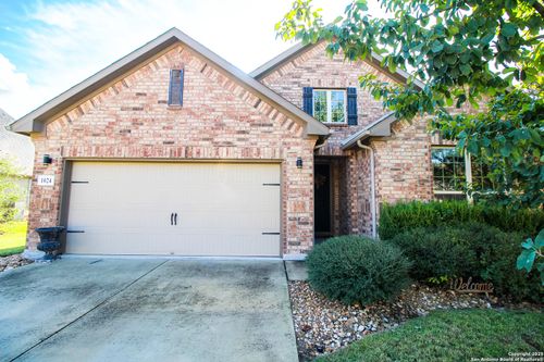 1024 Water Oak, Schertz, TX, 78154-2075 | Card Image