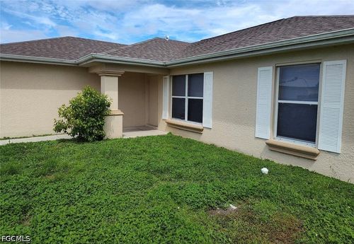 1109 Ne 2nd Pl, Cape Coral, FL, 33909-1209 | Card Image