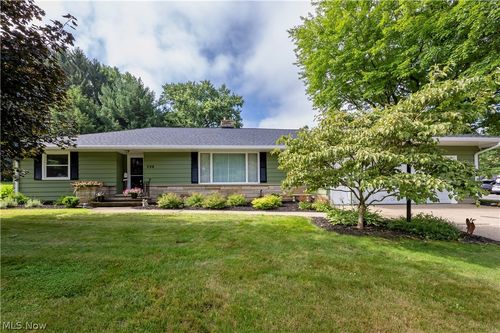 530 E Paradise St, Orrville, OH, 44667-2258 | Card Image