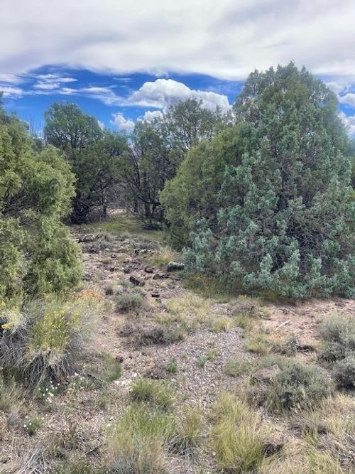 1091 S S Old Highway 89, Hatch, UT, 84735 | Card Image