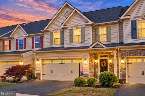 41750 Mcdivitt Ter, ALDIE, VA, 20105-5576 | Card Image