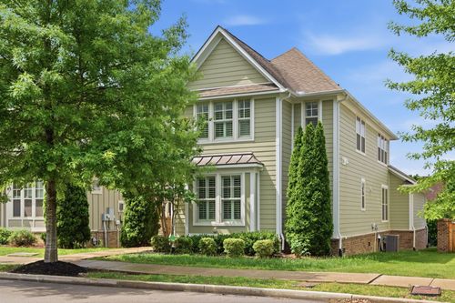 2776 Americus Dr, Thompsons Station, TN, 37179-5506 | Card Image