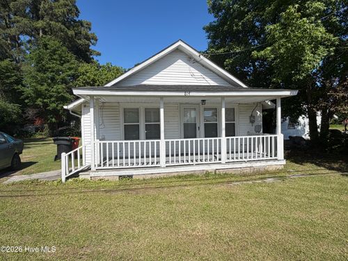 814 Cardwell St, Elizabeth City, NC, 27909-6909 | Card Image