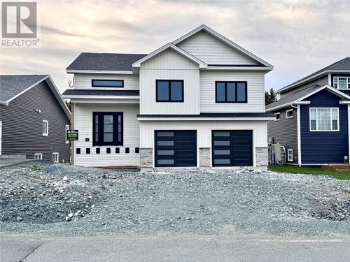 76B Old Bay Bulls Rd, Home with 4 bedrooms, 4 bathrooms and null parking in Saint Johns NL | Card Image