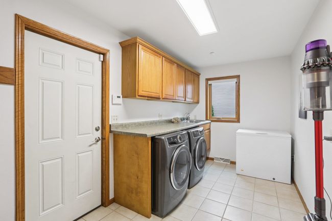 3176 Weybridge Drive, House other with 4 bedrooms, 3 bathrooms and null parking in Sun Prairie WI | Image 21