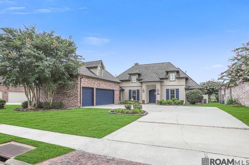 36283 Bluff Heritage Ave, Geismar, LA, 70734-3071 | Card Image