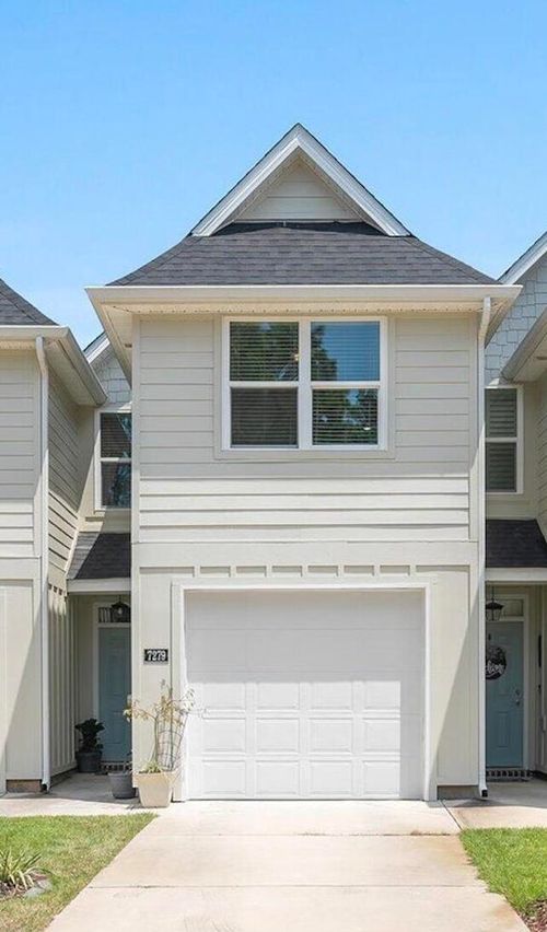 7279 Majestic Blvd, Navarre, FL, 32566-9041 | Card Image