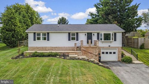 516 Gateway Dr W, Thurmont, MD, 21788-3202 | Card Image