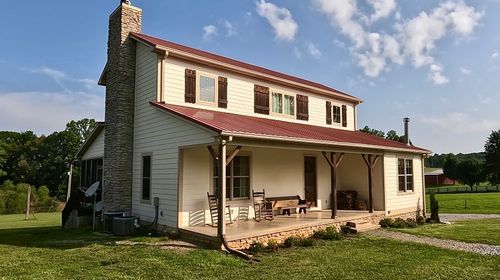 7680 Barnhill Rd, Primm Springs, TN, 38476-9642 | Card Image