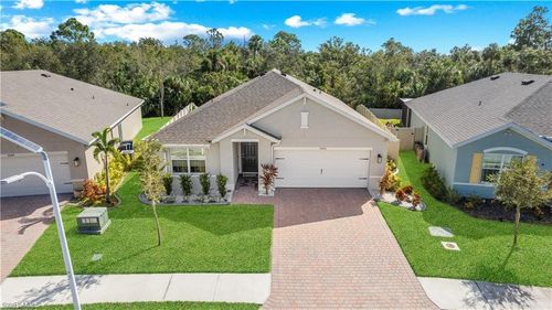8880 Cascade Price Cir, NORTH FORT MYERS, FL, 33917-3891 | Card Image