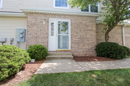 3216 Morgan Creek Ct, Valparaiso, IN, 46385-2986 | Card Image