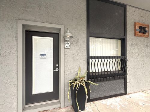 ste-3-25 Drennen Rd, ORLANDO, FL, 32806-8509 | Card Image