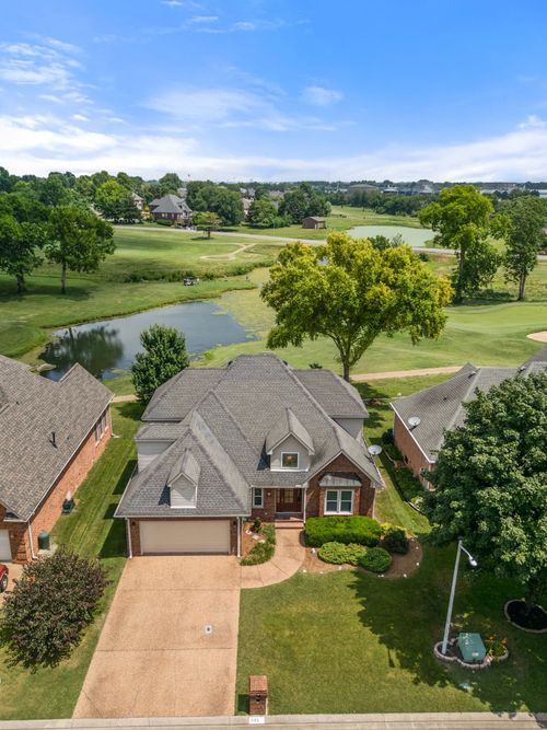 135 Black Hawk Way, Murfreesboro, TN, 37127 | Card Image