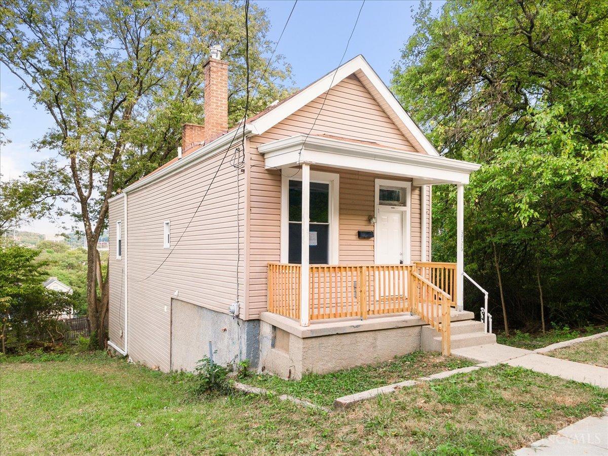 Tappan Ave, Cincinnati, OH 45223