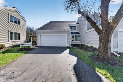 12 Oak Creek Trl, Madison, WI, 53717-1510 | Card Image