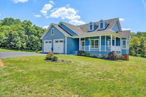 131 Grand Harbour Ct, Hardy, VA, 24101-4710 | Card Image