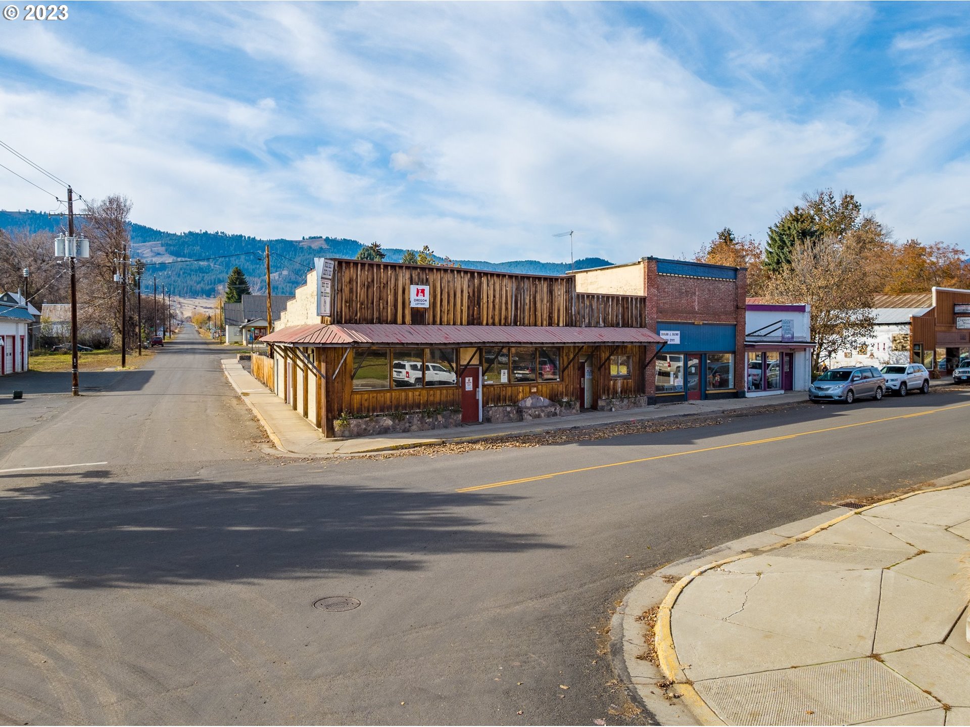 105 S Main St, Halfway, OR 97834
