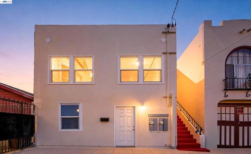 3516 E 15th St, Oakland, CA, 94601-3505 | Card Image