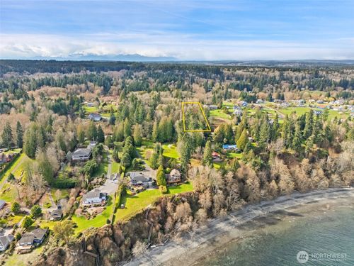 23300 Jefferson Point Rd Ne, Kingston, WA, 98346-9283 | Card Image