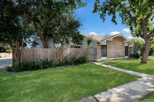 6625 Spring Lark St, San Antonio, TX, 78249-2925 | Card Image