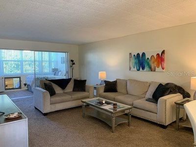 205D - 5725 12 Th Ave N, Condo with 1 bedrooms, 1 bathrooms and null parking in Saint Petersburg FL | Image 3