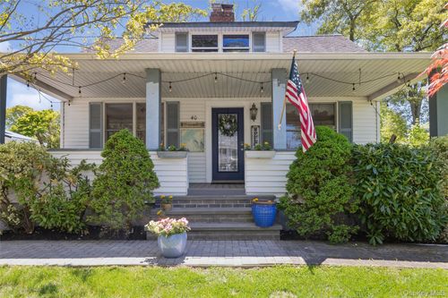 40 Bellecrest Ave, East Northport, NY, 11731-1205 | Card Image