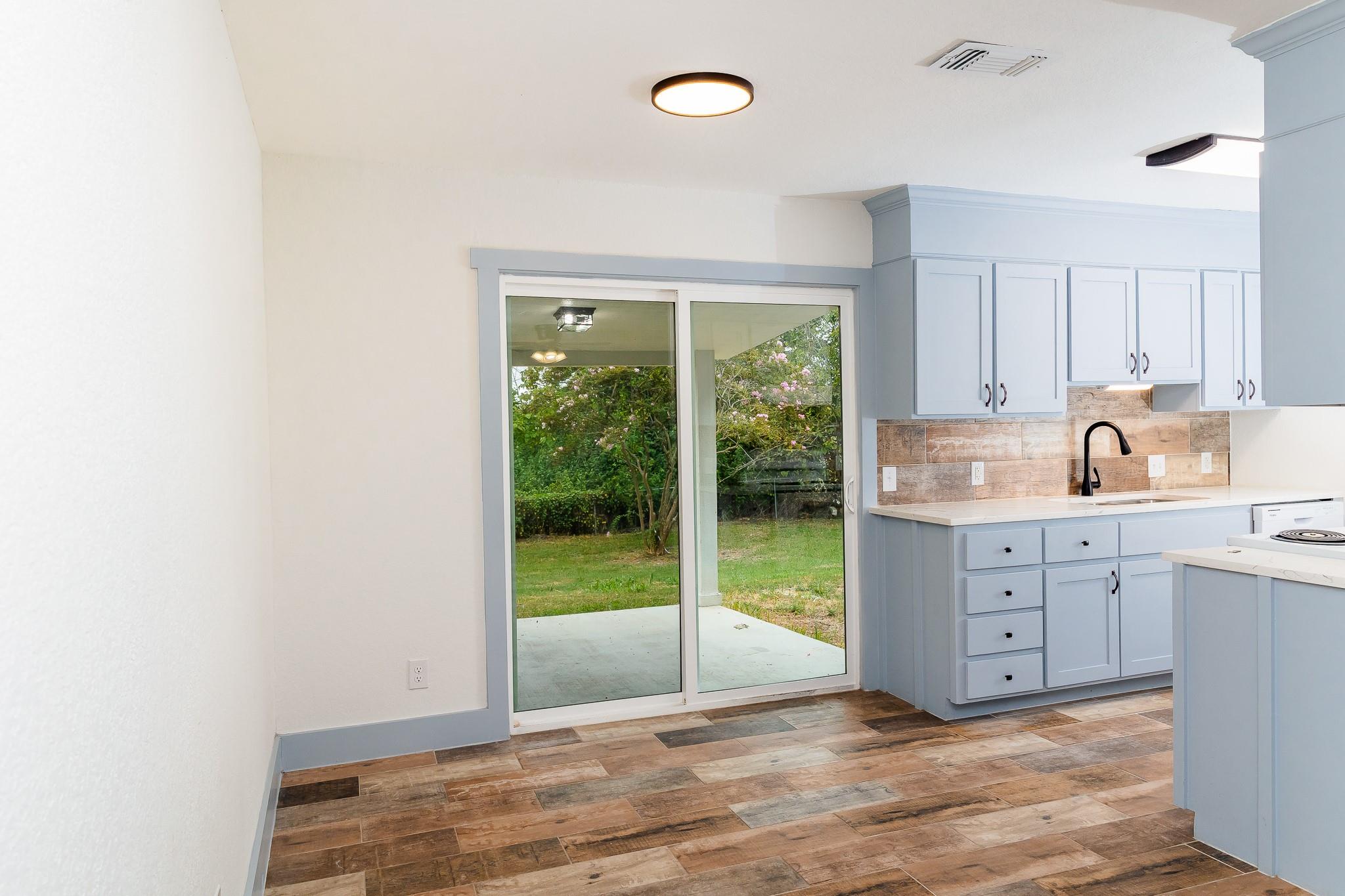 Residential Lease in Brenham 3