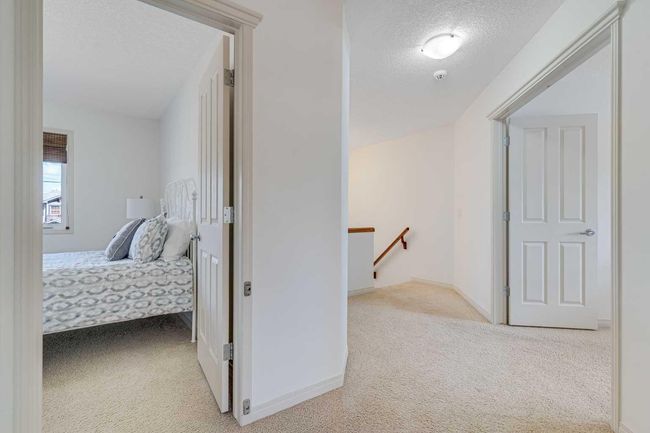 686 Chaparral Dr Se, House other with 5 bedrooms, 4 bathrooms and 4 parking in Calgary AB | Image 24