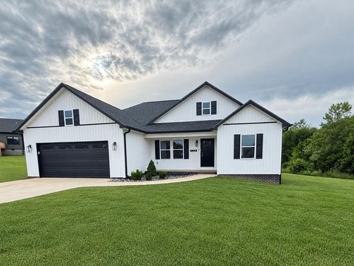 125 Sawgrass Ln, Harrodsburg, KY, 40330-2072 | Card Image