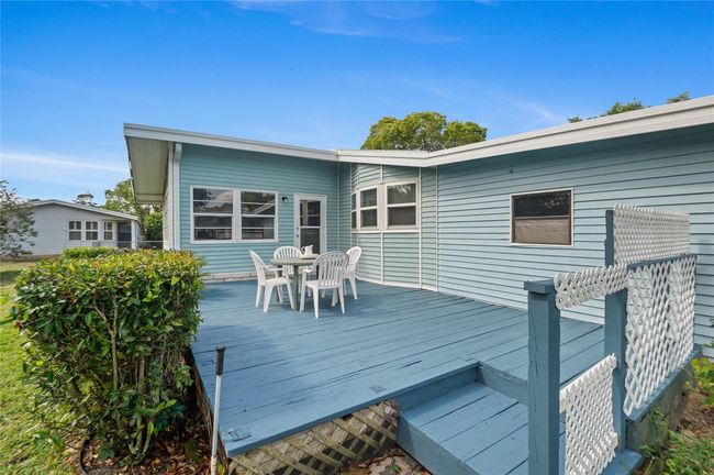 Freshly painted rear patio | Image 19
