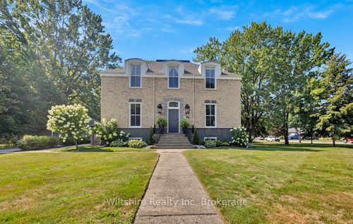64 South St W, Aylmer, ON, N5H1R1 | Card Image