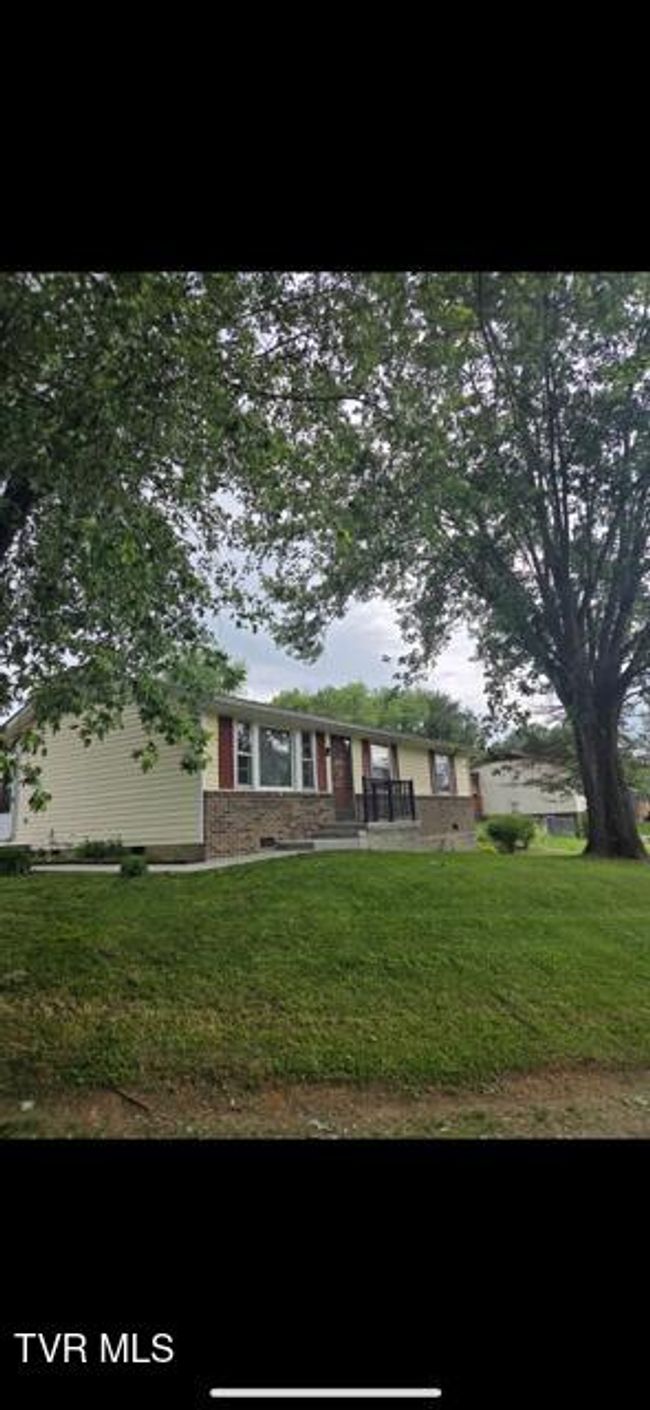 15266 Spring Valley Rd, House other with 3 bedrooms, 1 bathrooms and null parking in Abingdon VA | Image 4