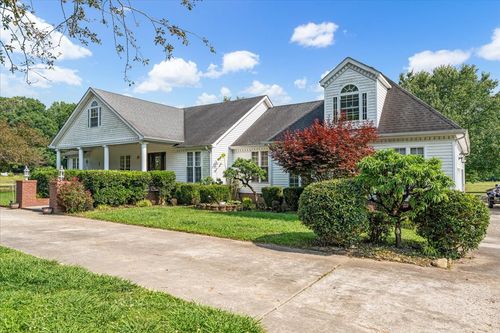 431 Jack Thomas Dr, Manchester, TN, 37355-5183 | Card Image