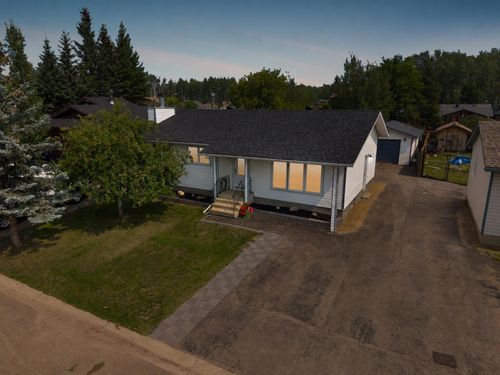 157 Torrie Cres, Fort Mcmurray, AB, T9K1J7 | Card Image