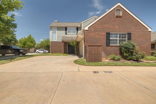 14-8702 N May Ave, Oklahoma City, OK, 73120-4470 | Card Image