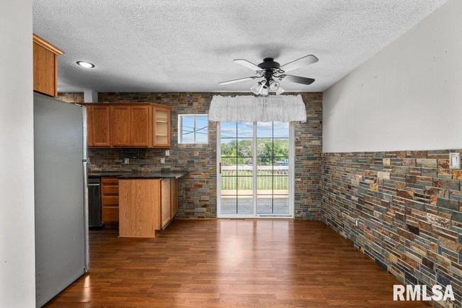 2920 E 35 Th St, House other with 4 bedrooms, 2 bathrooms and null parking in Davenport IA | Image 9
