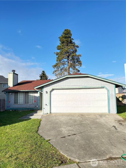 9302 S M St, Tacoma, WA, 98444-4265 | Card Image