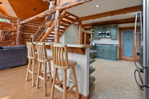 36 Angel Ridge Rd, Lakeside, MT, 59922-9799 | Card Image