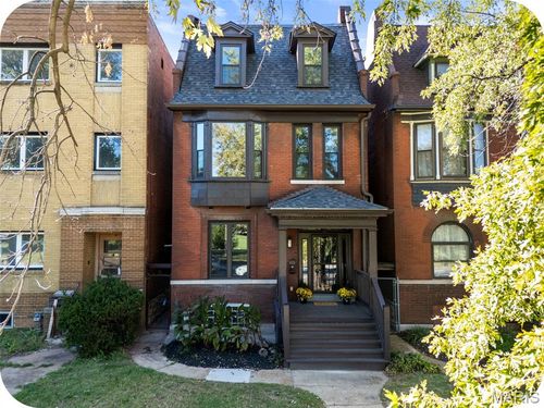 2815 S Kingshighway Boulevard, St Louis, MO, 63139 | Card Image