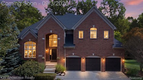 31132 Lagoon Dr, Novi, MI, 48377-1391 | Card Image
