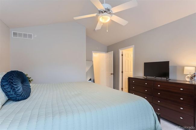 Primary Bedroom | Image 10