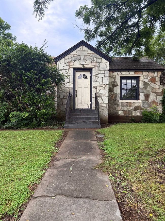 404 S 5 Th St, House other with 3 bedrooms, 2 bathrooms and null parking in Thayer MO | Image 24
