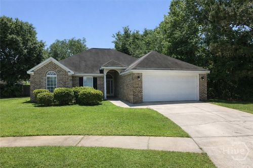 15 Ledgestone Ln, Savannah, GA, 31419-9818 | Card Image