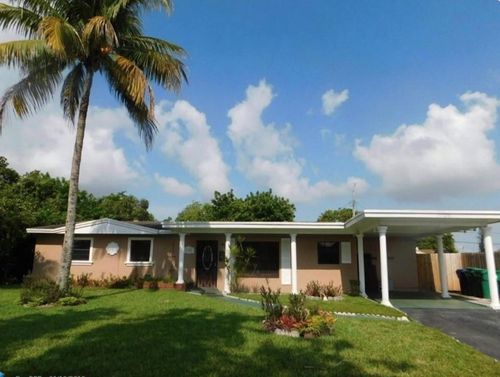 17120 Nw 43rd Ct, Miami Gardens, FL, 33055-4302 | Card Image