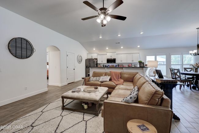 710 Wisteria Ln, House other with 4 bedrooms, 3 bathrooms and null parking in Carl Junction MO | Image 18