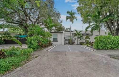 2301 Sw 17th Ave, Miami, FL, 33145-3807 | Card Image