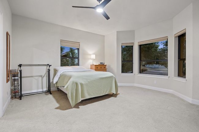 7201 Holly Fern Cv, House other with 3 bedrooms, 3 bathrooms and 6 parking in Austin TX | Image 24